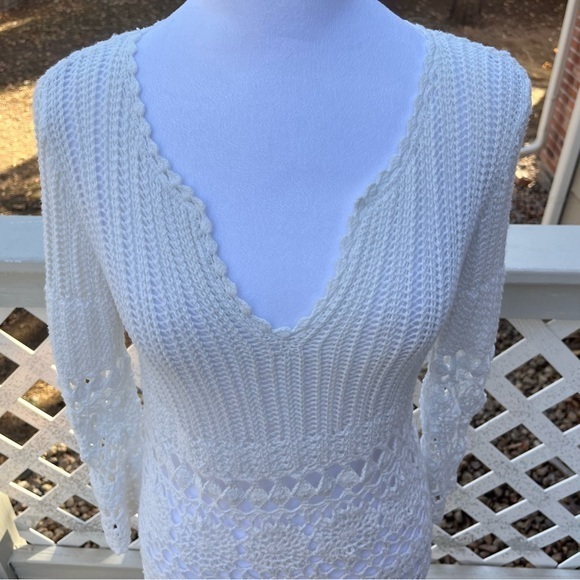 Velvet by Graham Spencer Crochet Knit White Dress V Neck 3/4 Sleeve MIDI Small - Picture 5 of 16